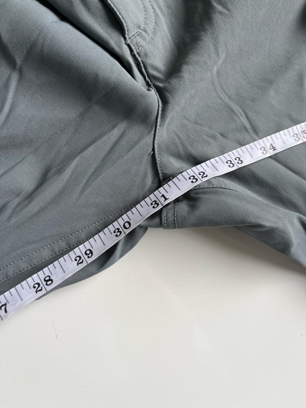 NWT Eddie Bauer “Rainier” Straight Leg outdoor pants - Picture 6 of 8